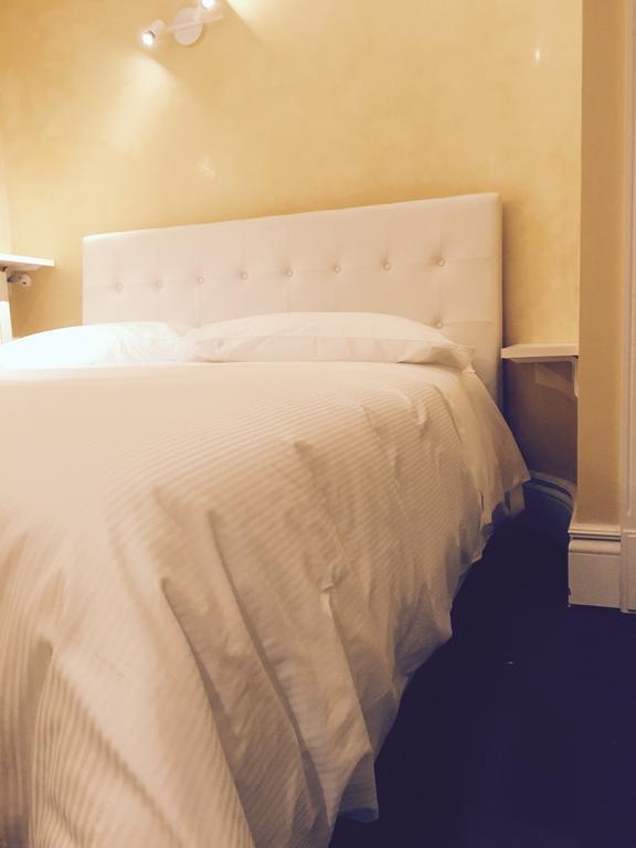 Palazzo Eliss Bed & Breakfast Margherita Di Savoia Cameră foto