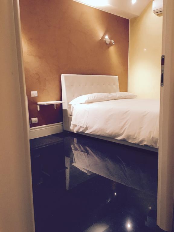 Palazzo Eliss Bed & Breakfast Margherita Di Savoia Cameră foto